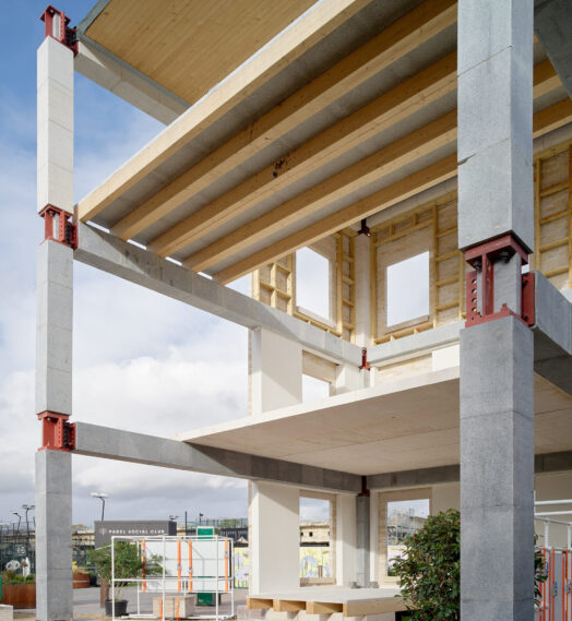 Stone Demonstrator photo credit Bas Princen Courtesy of the Design Museum and Future Observatory 5 2025 11 03 103150 vxrk