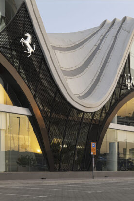Curved mesh cladding on Ferrari showroom