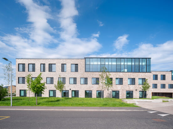 Clydebank Health and Care Centre - Facing Bricks