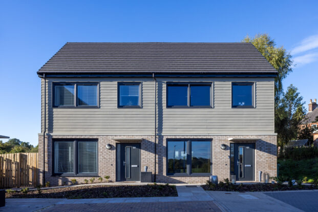 Croftamie Housing G63 0 TE 1 of 36