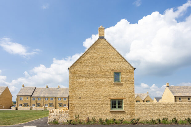 Natural Cotswold walling stone