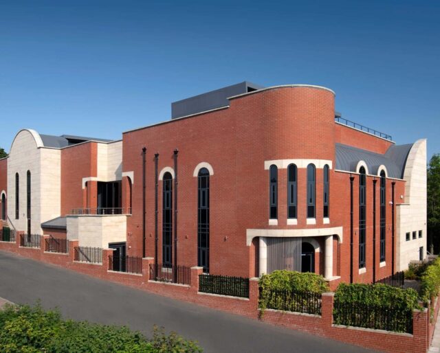 BL Hadley Red Smooth Community Room Mikvah Gateshead Beccy 2022 4