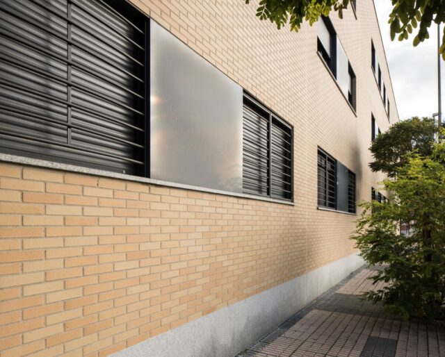 Levante Smooth Site 1