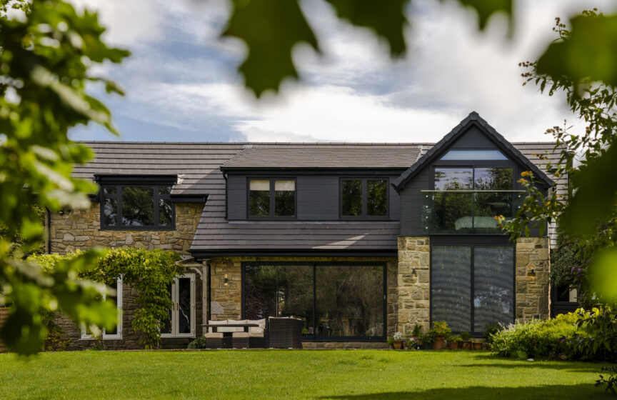 Harrogate Hardie VL Plank Anthracite Grey Cedar 15